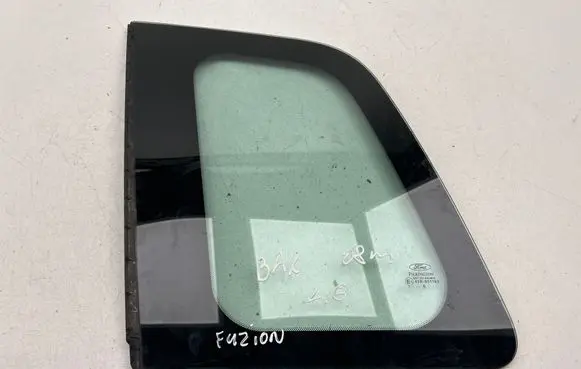 Ford Fusion Rear side window 43R001163