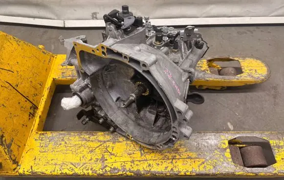 Citroen Jumpy Manual 5 speed gearbox citj3skrzbieg1 20MB46