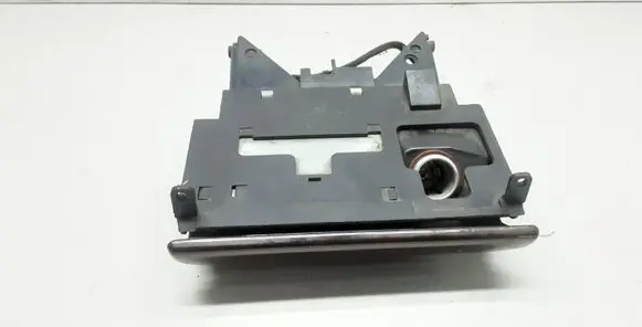 Audi 80 90 S2 B4 Ashtray (front) 8A1857951C 893857951A