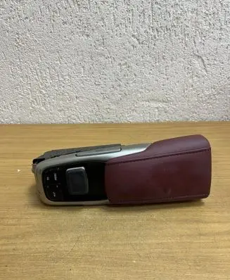 Lexus RX 330 - 350 - 400H Head unit multimedia control 2372400573 8478048200