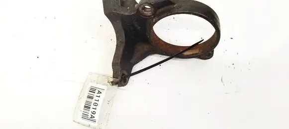 Toyota Avensis T270 Engine mounting bracket 4345705050 43457-05050