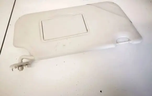 Ford Focus Sun visor