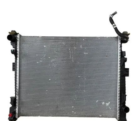 Jeep Grand Cherokee Radiator set 68273308AA