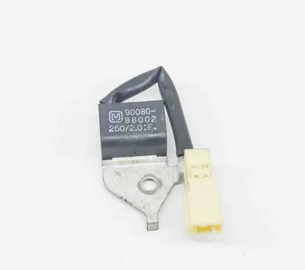 Toyota Avensis T250 Other relay 9008088002