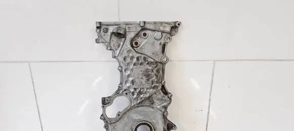 Honda CR-V Timing chain cover 