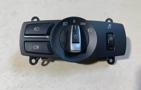 BMW 5 F10 F11 Light switch 9192744
