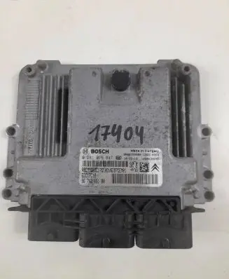Citroen DS3 Engine control unit/module 9674245180 0281015847