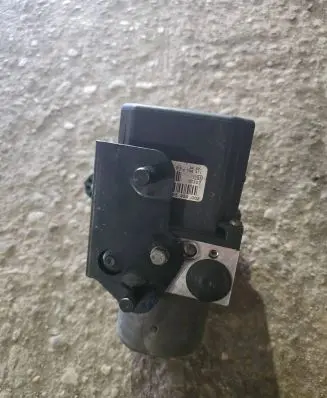 BMW 5 E39 ABS Pump 6758971 31307 0265950002