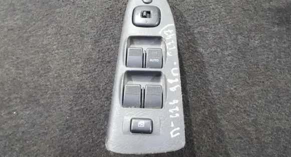 Mazda 626 Electric window control switch