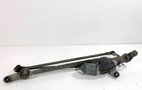 Suzuki Grand Vitara II Front wiper linkage and motor 38110-65J00