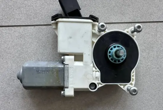 Ford Mustang V Sliding door window regulator with motor 6323201 3B6323201 C59829100