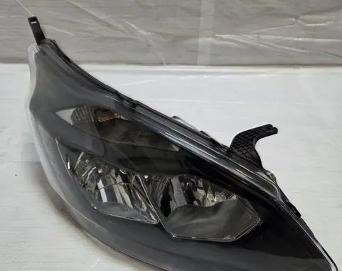 Ford Transit Custom Headlight/headlamp BK21-13W029-AJ