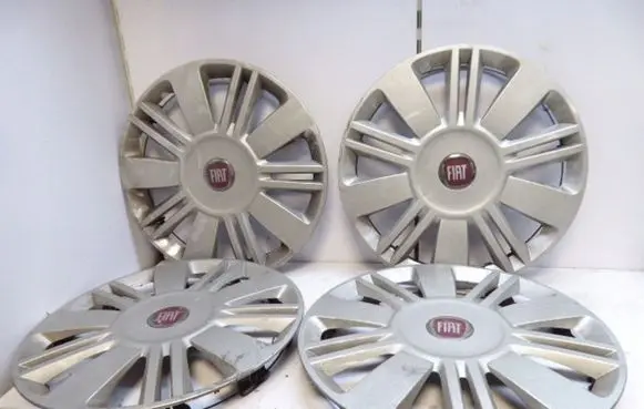 Fiat Sedici R15 wheel hub/cap/trim 43250-79J4