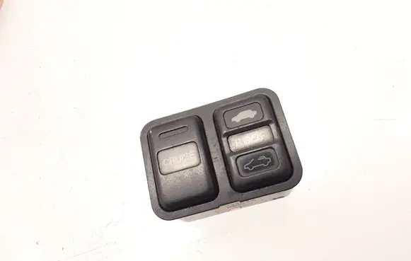 Honda Shuttle Sunroof switch 7202A