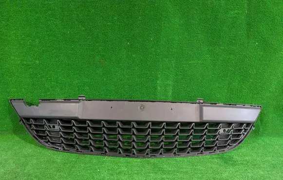 Opel Astra J Front bumper lower grill
