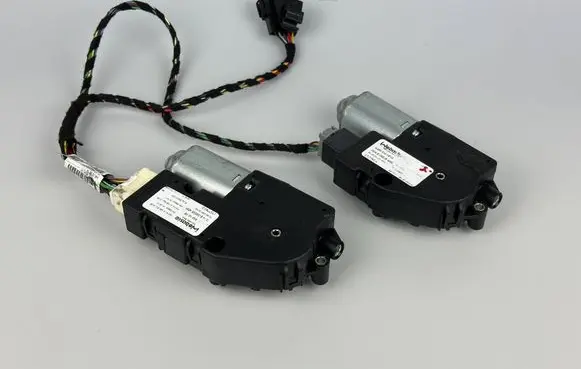 Mercedes-Benz GLE (W166 - C292) Sunroof motor/actuator A1669069600 A1669021405 A1665402510
