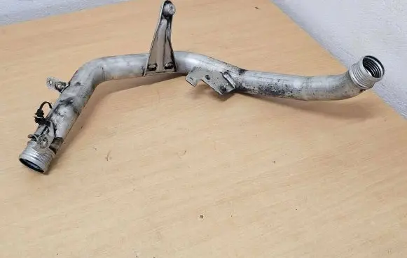 Volvo V40 Intercooler hose/pipe 31370340