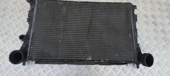 Volkswagen Golf V Intercooler radiator