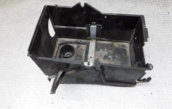 Volvo V50 Battery box tray 