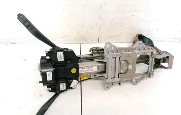 Volkswagen Golf V Steering wheel axle 1K1419502R 05041201
