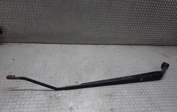 Toyota Corolla Verso AR10 Front wiper blade arm