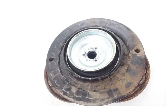 Toyota RAV 4 (XA30) Front upper strut mount 