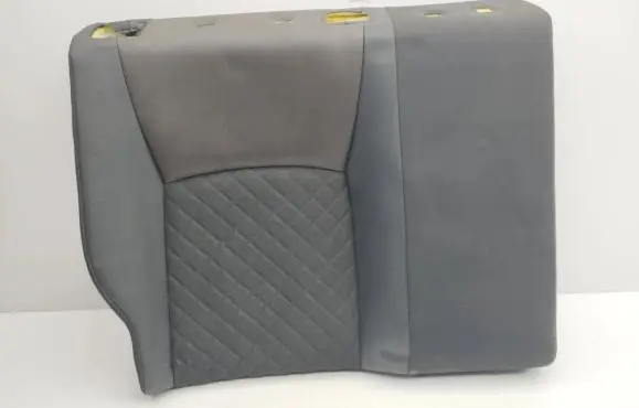 Toyota C-HR I Rear seat 