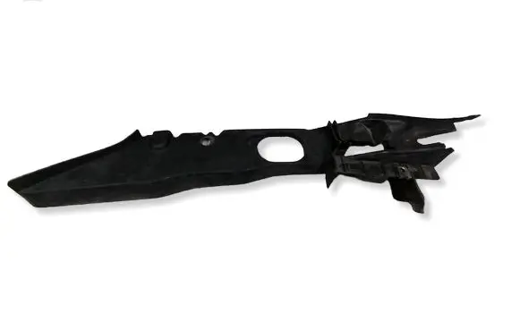 Ford Focus Fender trim (molding) 8M51A02476A D2L4A