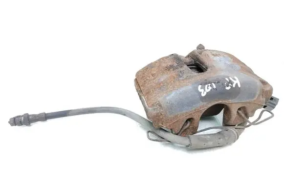 Volkswagen PASSAT B6 Front brake caliper