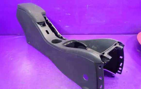 Renault Fluence Center console 1021733001