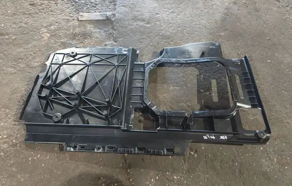 Jeep Grand Cherokee Other trunk/boot trim element 05108284AE