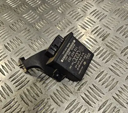 Volkswagen Touran I Light module LCM 1T0907357
