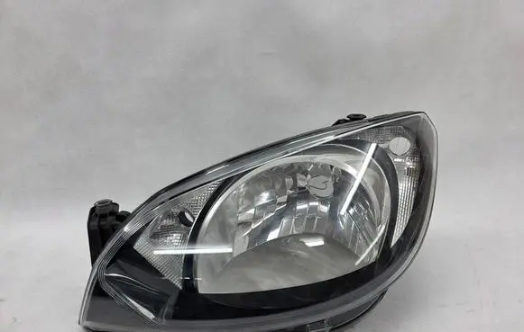 Skoda Citigo Headlight/headlamp 1ST941015D