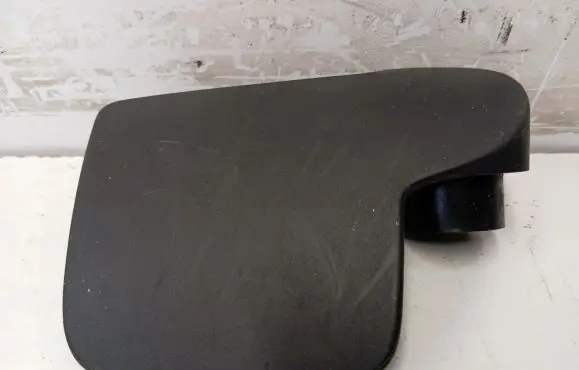 Audi Q7 4M Engine bonnet (hood) release handle 4M2823533