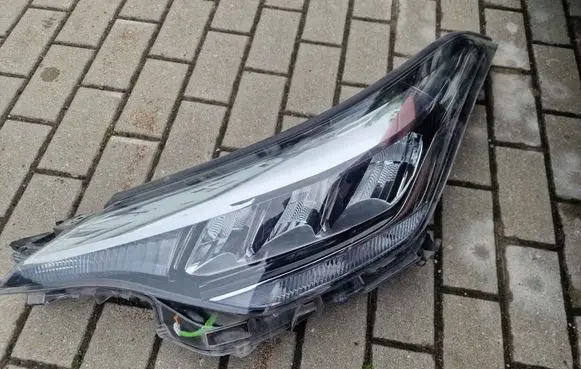 Toyota C-HR I Headlight/headlamp 52453F4140