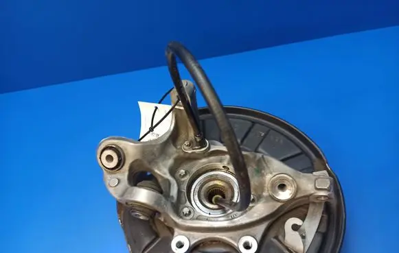 Mercedes-Benz E W212 Rear wheel hub