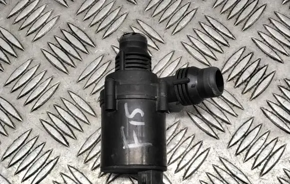 BMW X5 F15 Electric auxiliary coolant/water pump 9197085