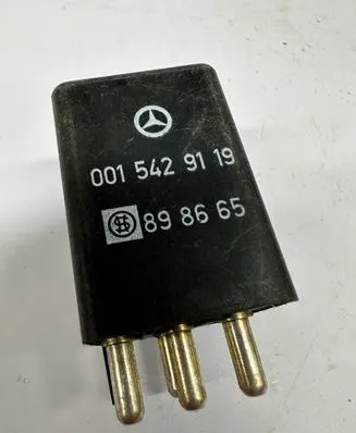 Mercedes-Benz S W140 Other relay 0015429119