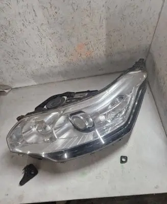 Citroen C5 Headlight/headlamp 9674399580