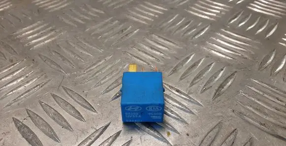 KIA Sportage Other relay 95220FL000