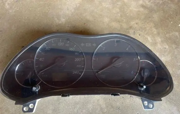 Toyota Avensis T250 Speedometer (instrument cluster) 8380005630H MB2574109865