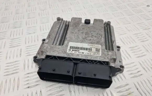 Jeep Renegade Engine control unit/module 0281037068 1039T52739 46346613