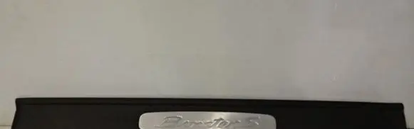 Porsche Boxster 986 Side skirt front trim 