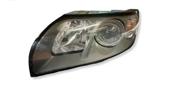 Volvo V50 Headlight/headlamp 30698885 0301108203