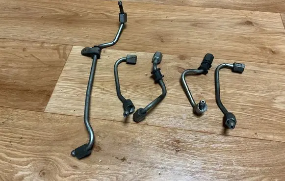 Honda Civic Fuel line pipe
