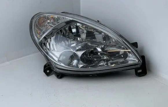 Citroen Xsara Headlight/headlamp 9637082480