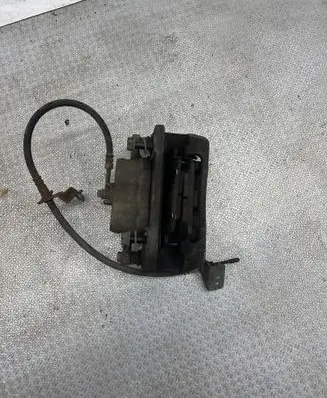 Hyundai Santa Fe Front brake caliper