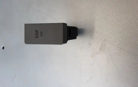 Hyundai Santa Fe ESP (stability program) switch 