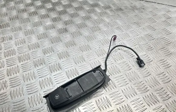 Mercedes-Benz ML W164 Phone A2048200651 A1648200911