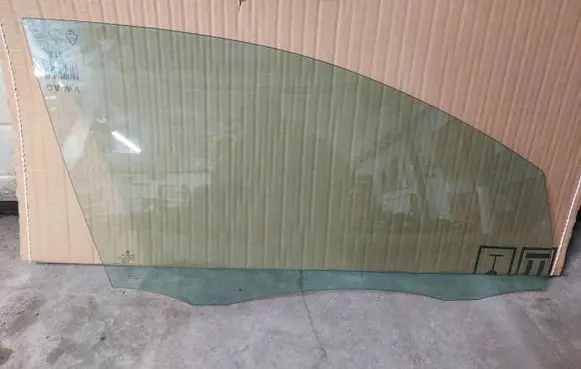 Volkswagen Golf VI Sliding door window/glass 5K4845202B